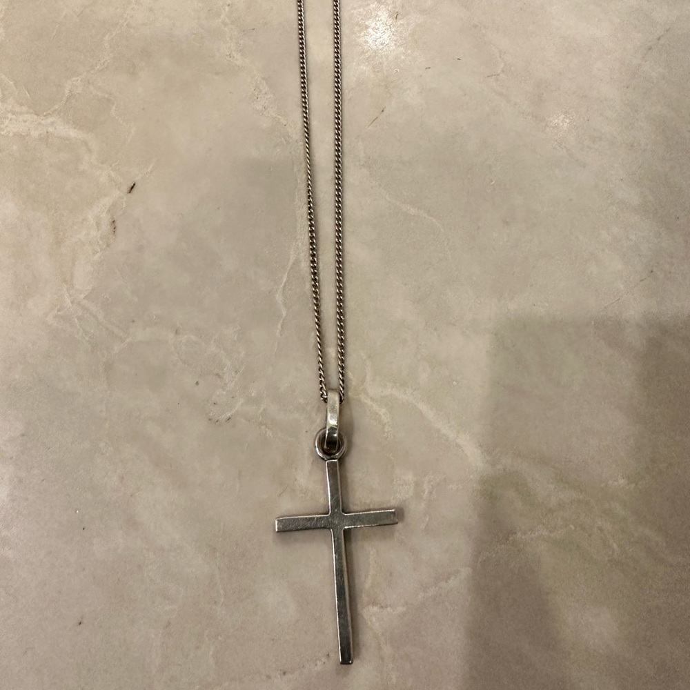 Solid Silver Cross & Chain. 18 Inch. - image 1